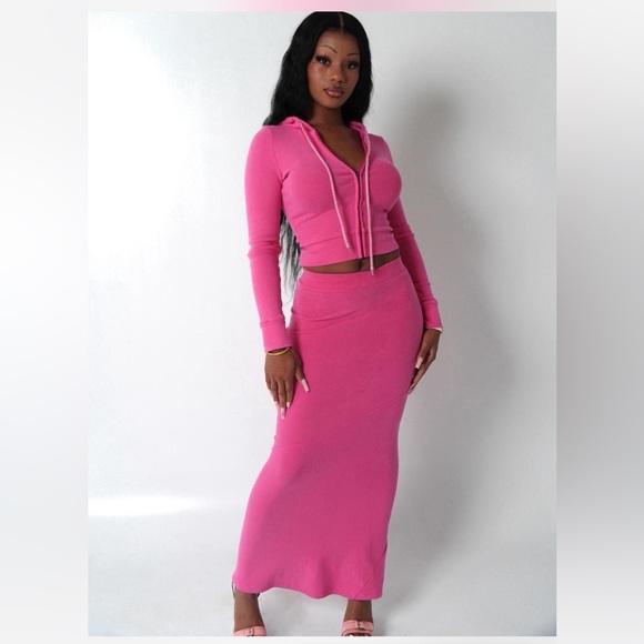 Matching Two Piece Set - Picture 11 of 12